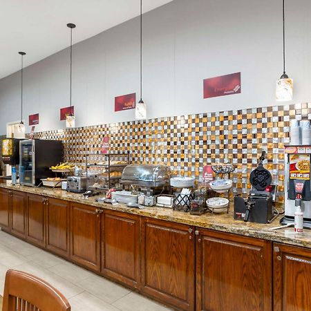 Best Western Plus Hobby Airport Inn And Suites Houston Exteriör bild