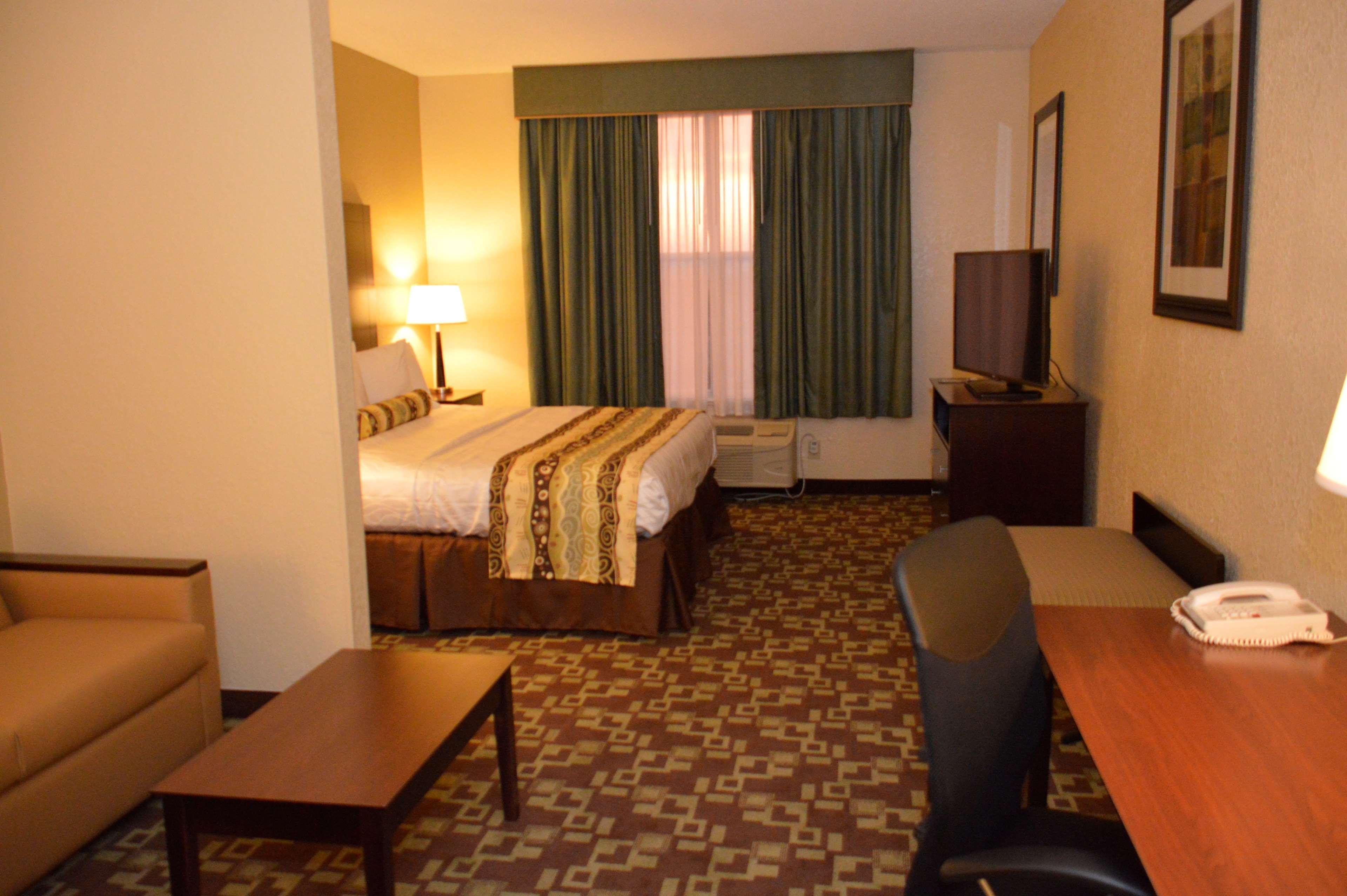 Best Western Plus Hobby Airport Inn And Suites Houston Exteriör bild
