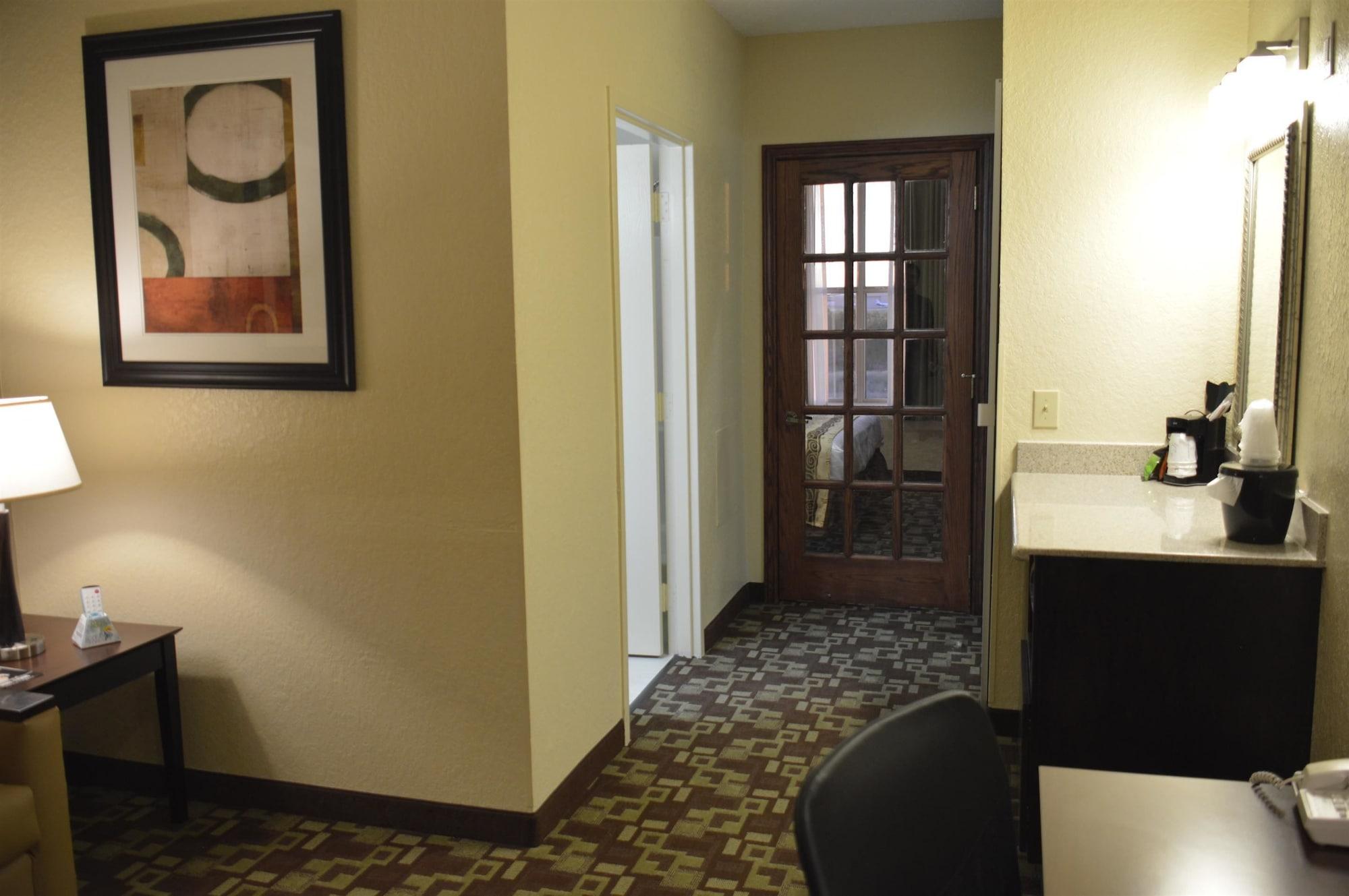 Best Western Plus Hobby Airport Inn And Suites Houston Exteriör bild