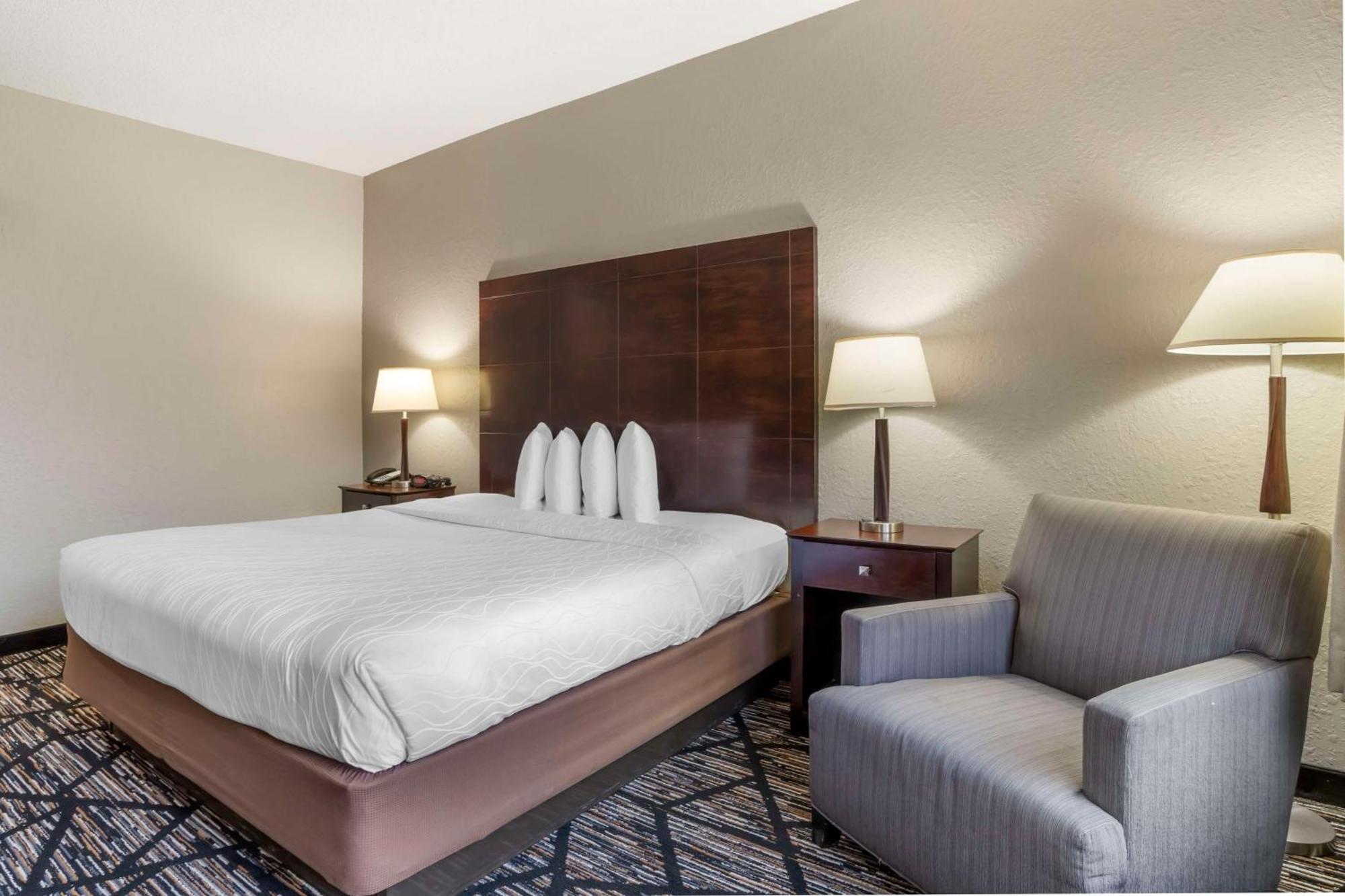 Best Western Plus Hobby Airport Inn And Suites Houston Exteriör bild