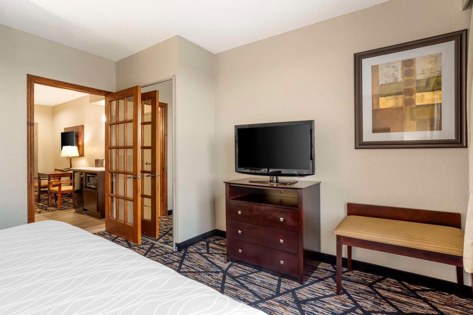 Best Western Plus Hobby Airport Inn And Suites Houston Exteriör bild