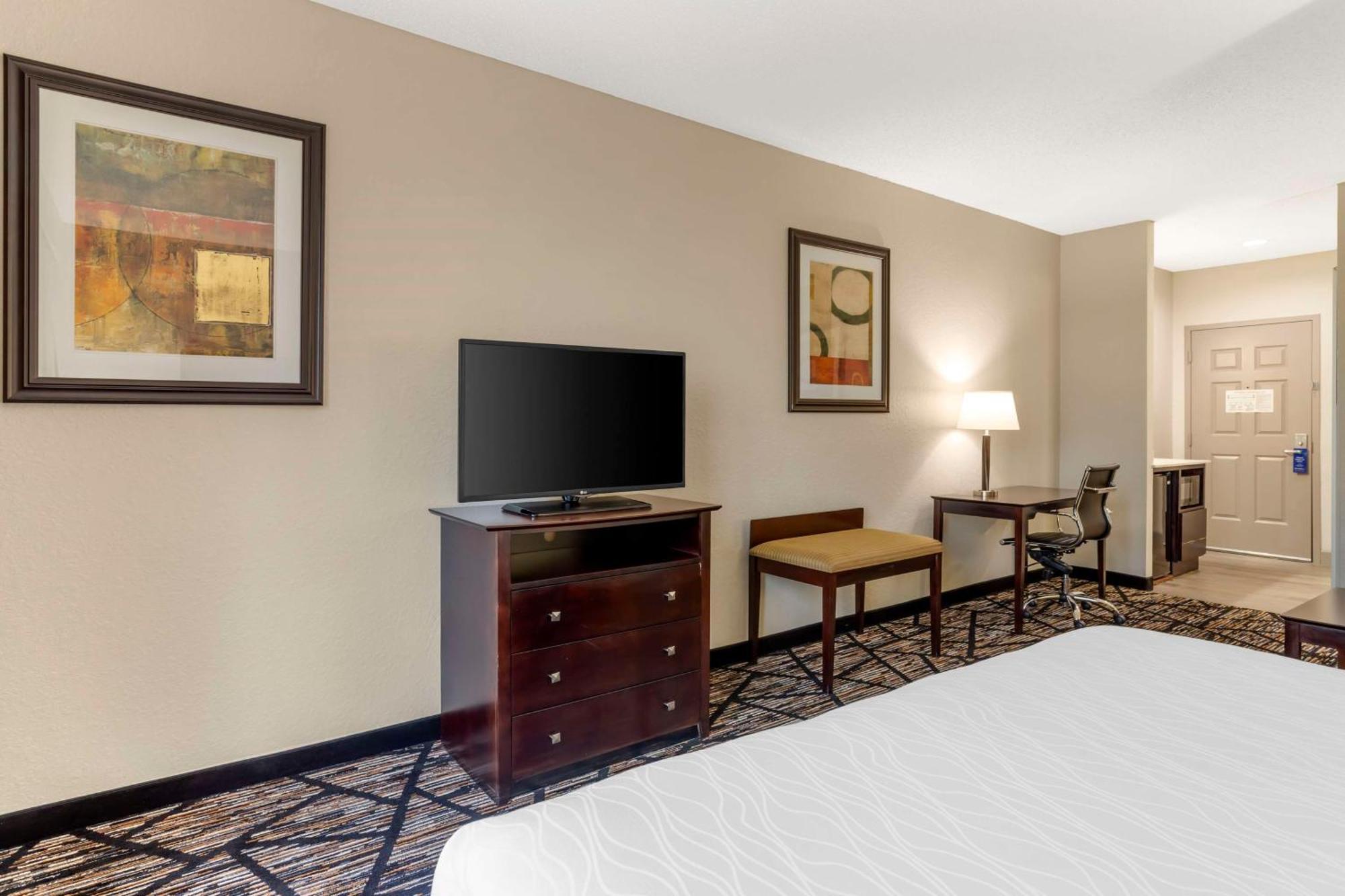 Best Western Plus Hobby Airport Inn And Suites Houston Exteriör bild
