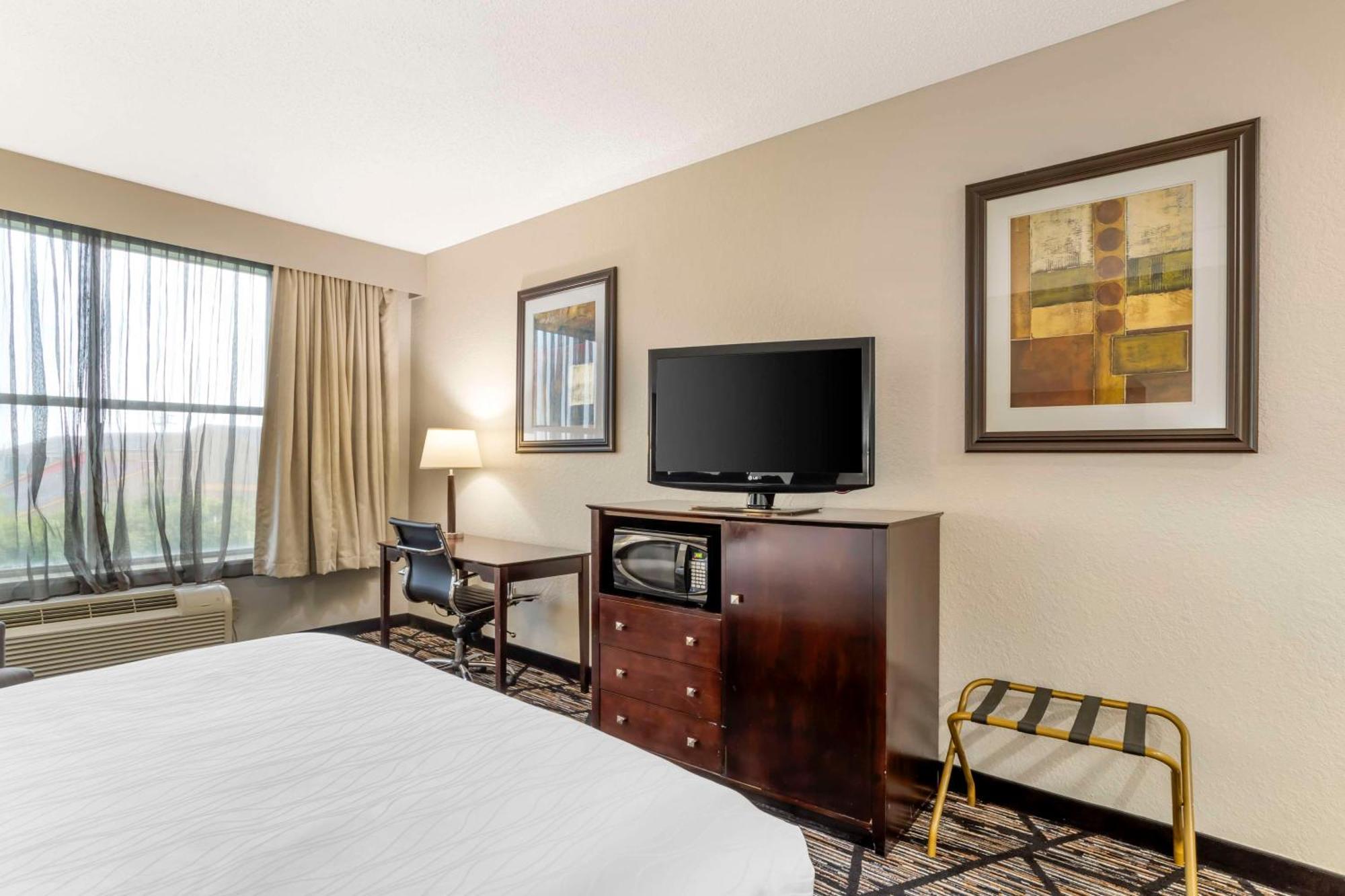 Best Western Plus Hobby Airport Inn And Suites Houston Exteriör bild